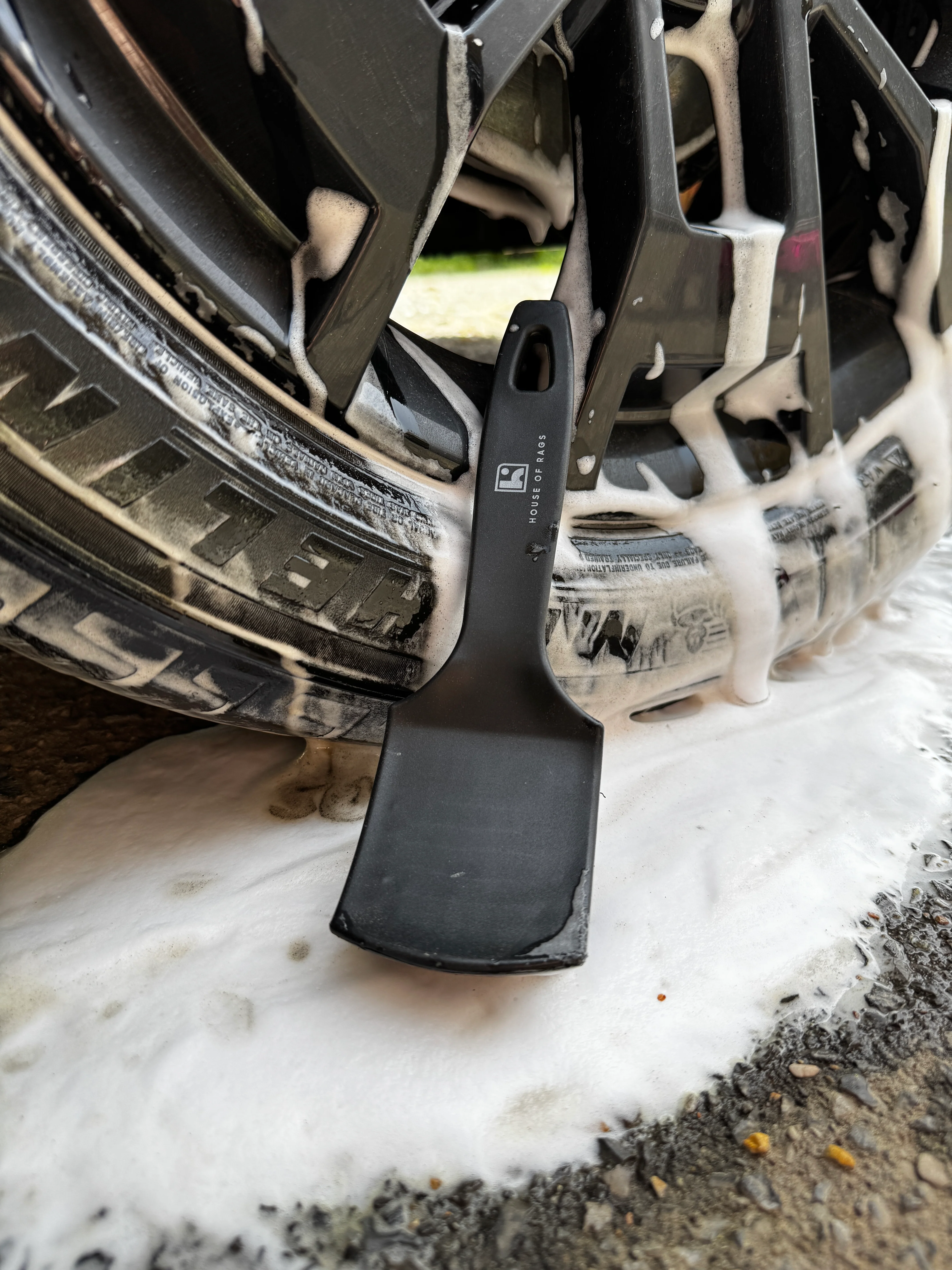 THOR Tire Scrub Brush - Image 3